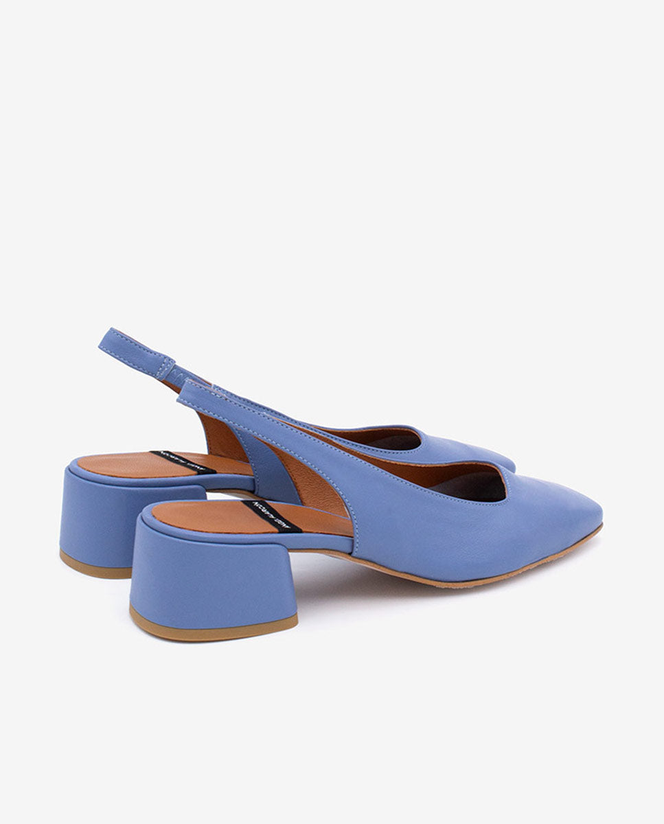 MANON - Zapatos de salón destalonados con tacón ancho de piel suave – Talla 36 – Ángel Alarcón