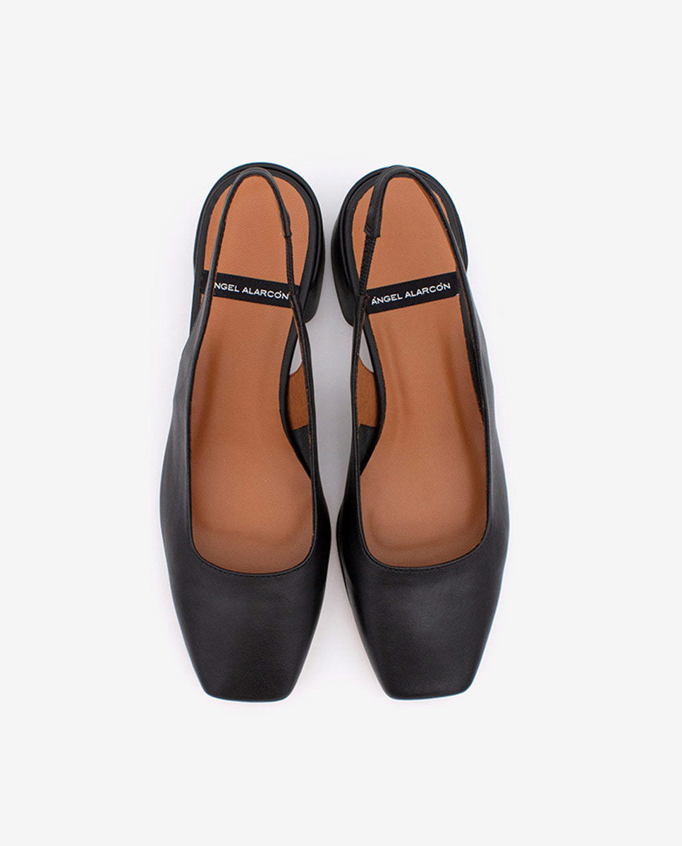 MANON - Zapatos de salón destalonados con tacón ancho de piel suave – negro – Talla 36 – Ángel Alarcón