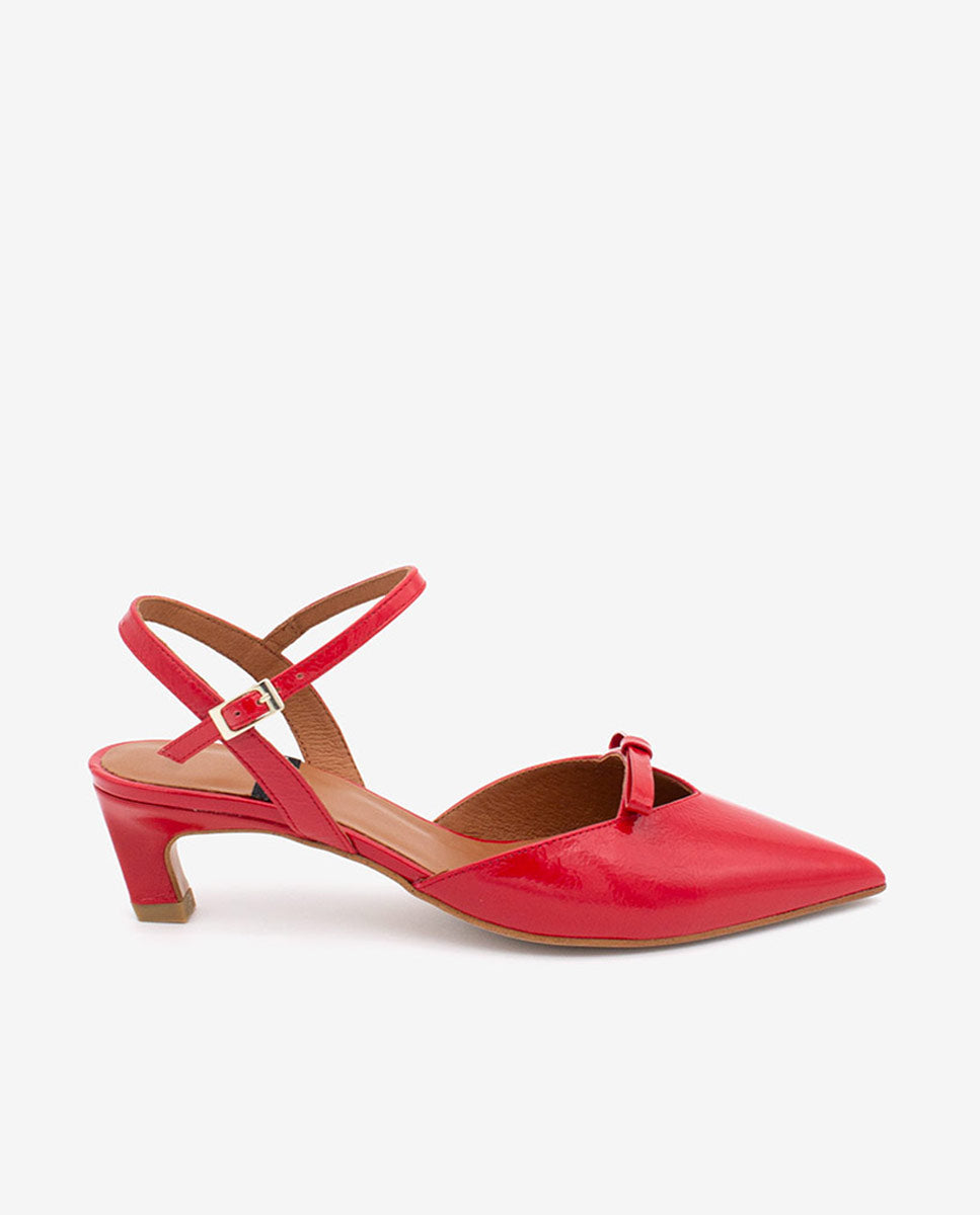 VERONIQUE – Zapatos de salón abiertos con tacón bajo de piel texturizada – Talla 39 – Ángel Alarcón