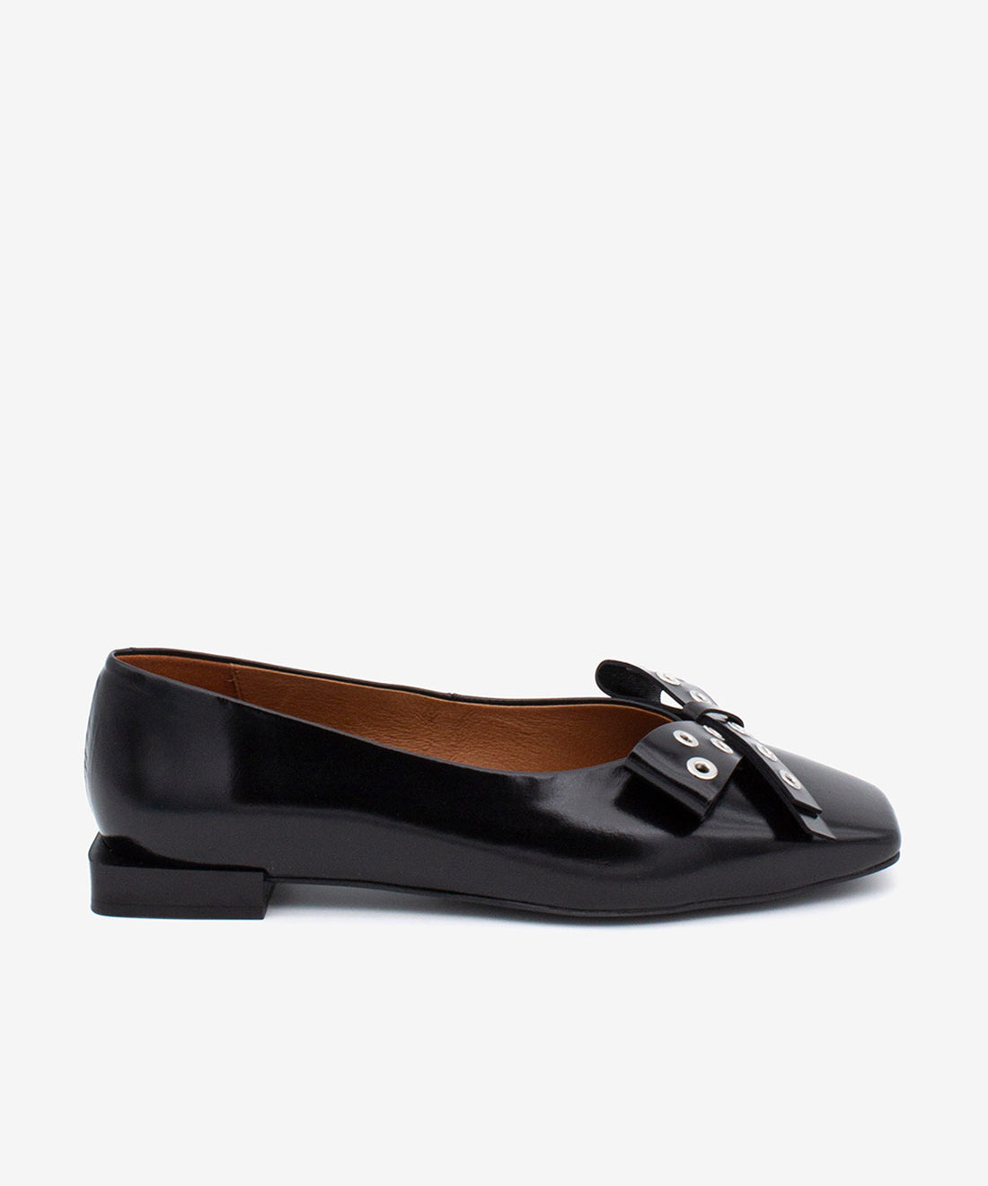 ADELIA – Bailarina de piel con punta cuadrada y lazo con tachas – negro – Talla 35 – Ángel Alarcón
