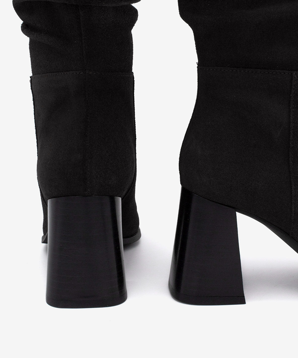 TRIADAL – Bota de mujer con caña efecto arrugado de sereraje – negro – Talla 40 – Ángel Alarcón