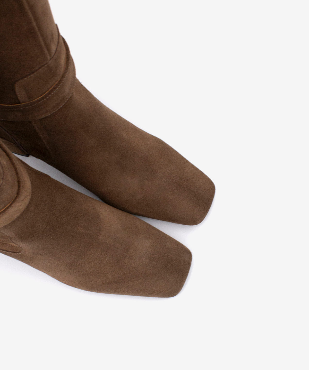 ELORA – Bota de mujer con tacón ancho de serraje – negro – Talla 39 – Ángel Alarcón