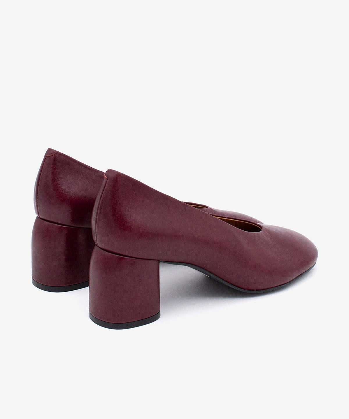 TESSA - Salón de mujer cómodo con tacón ancho de piel natural – Talla 37 – Ángel Alarcón