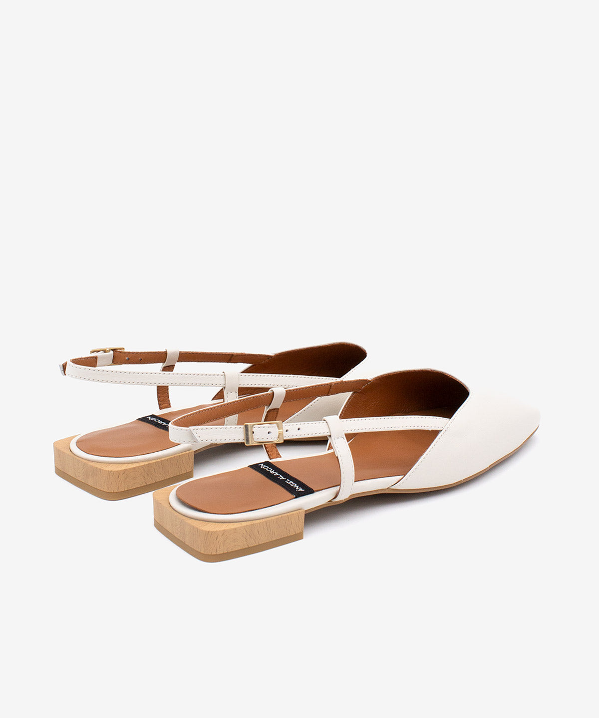 GIADA – Bailarina destalonada con tacón plano cuadrado – blanco – Talla 37 – Ángel Alarcón