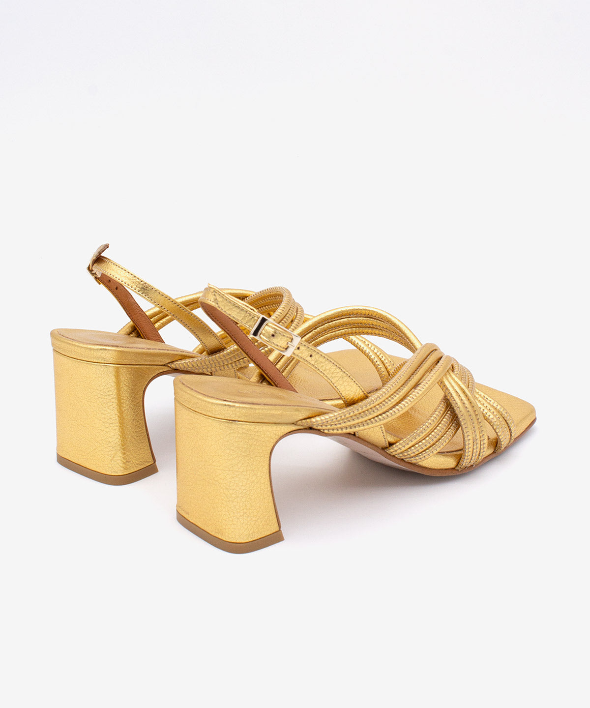 AURORA – Sandalia de tiras acolchadas con tacón ancho de piel metalizada – oro – Talla 37 – Ángel Alarcón