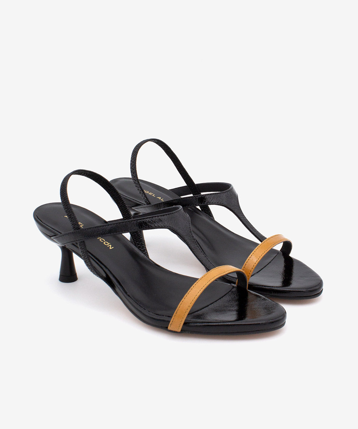 CINZA – Sandalia elegante de tacón fino medio en negro y cuero - Zapatos Negros - Zapatos de mujer Ángel Alarcón - Women Shoes 2026