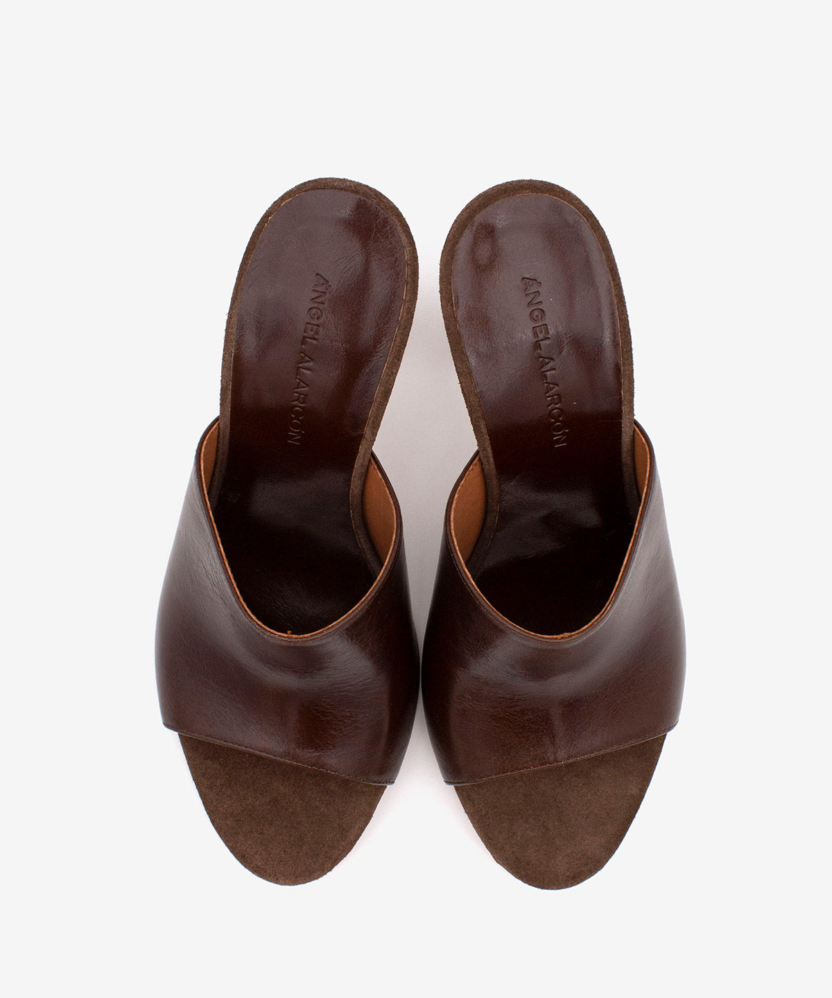 ALMAU – Mules de vestir elegantes con tacón alto de piel texturizada – marrón – Talla 41 – Ángel Alarcón