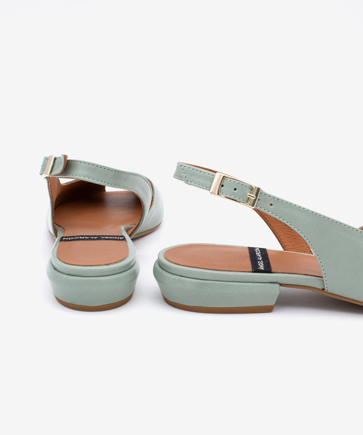 MATILDE – Bailarina destalonada peep toe en piel texturizada – verde – Talla 40 – Ángel Alarcón