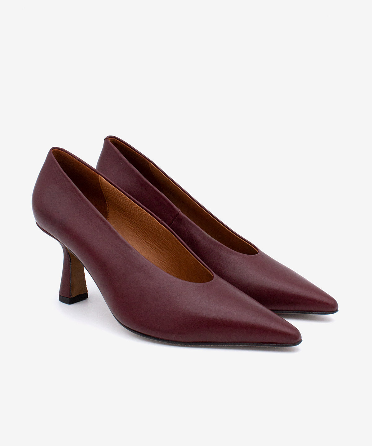DAVINA - Zapato de salón de tacón alto con escote en V en piel lisa - Zapatos Nude - beige - Zapatos de mujer Ángel Alarcón - Women Shoes 2026