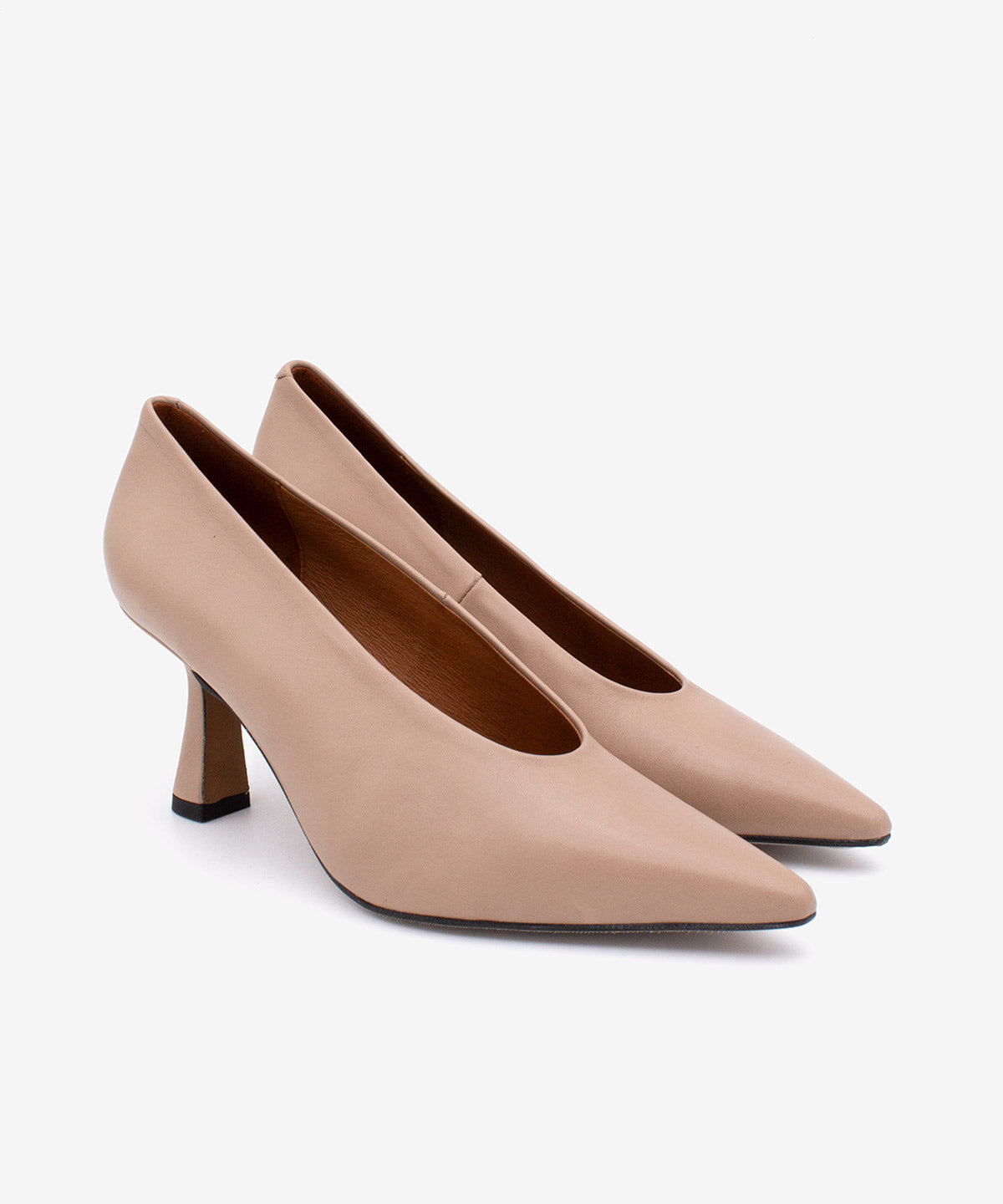 DAVINA - Zapato de salón de tacón alto con escote en V en piel lisa - Zapatos Nude - beige - Zapatos de mujer Ángel Alarcón - Women Shoes 2026