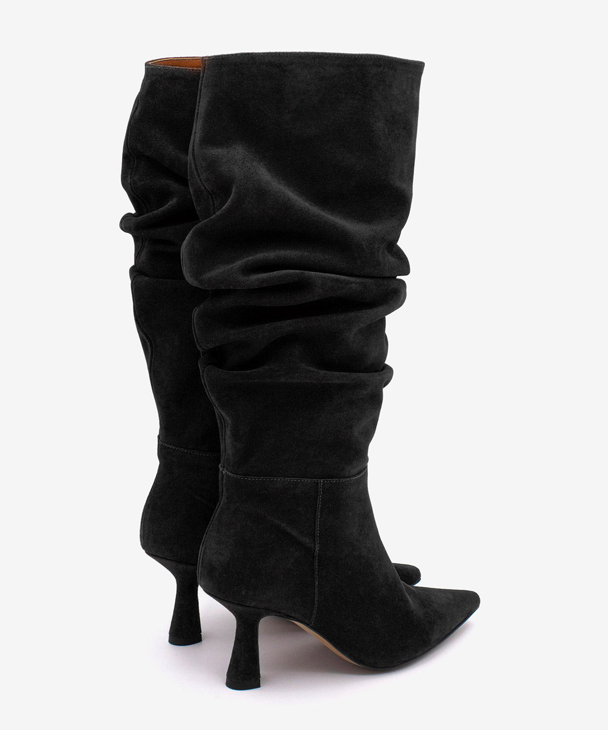 KEIRA - Bota alta de caña fruncida y tacón fino de serraje - Zapatos Negros - Zapatos de mujer Ángel Alarcón - Women Shoes 2026