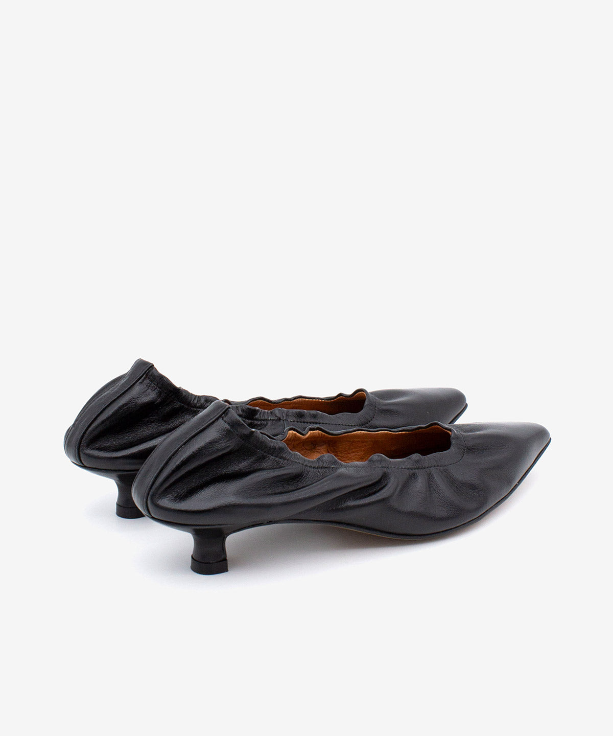 JOCELYN - Salón de puntera fina rock and roll de ajuste elástico de piel ligera - Zapatos Negros - Zapatos de mujer Ángel Alarcón - Women Shoes 2026