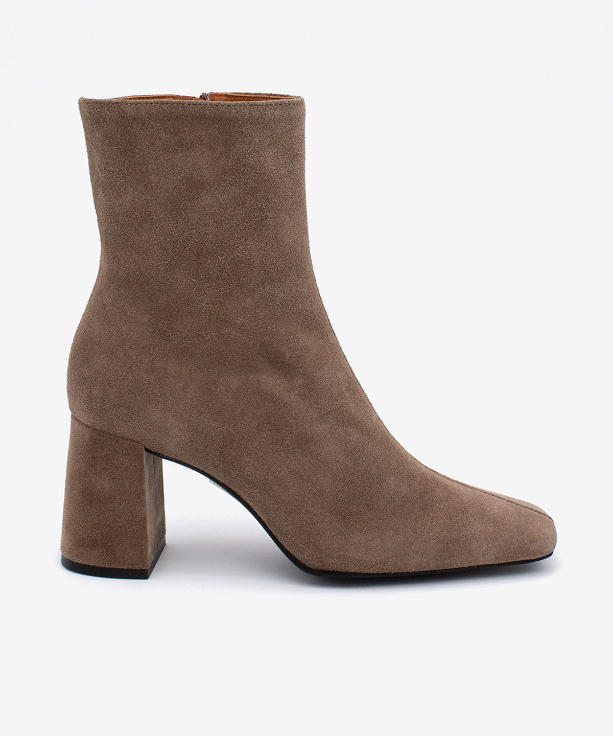 DRIMIA - Botín de tacón alto y ancho de serraje - Zapatos taupe - Zapatos de mujer Ángel Alarcón - Women Shoes 2026