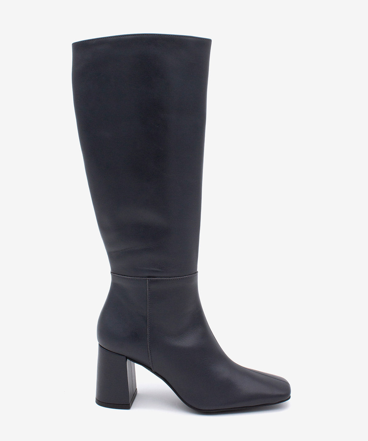 DORANA - Bota alta cómoda de tacón ancho con puntera cuadrada de piel - Zapatos grises - Zapatos de mujer Ángel Alarcón - Women Shoes 2026