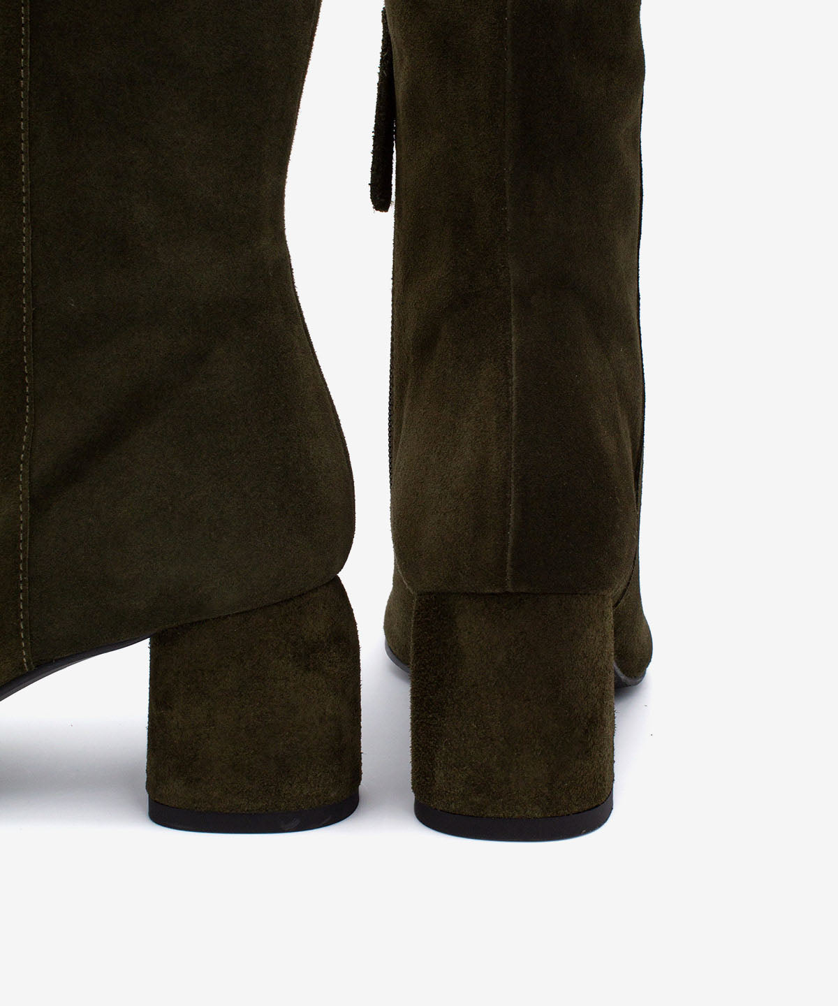 MURIELLE - Botín de tacón de diseño con puntera redonda de serraje - Zapatos m. oscuro - Zapatos de mujer Ángel Alarcón - Women Shoes 2026
