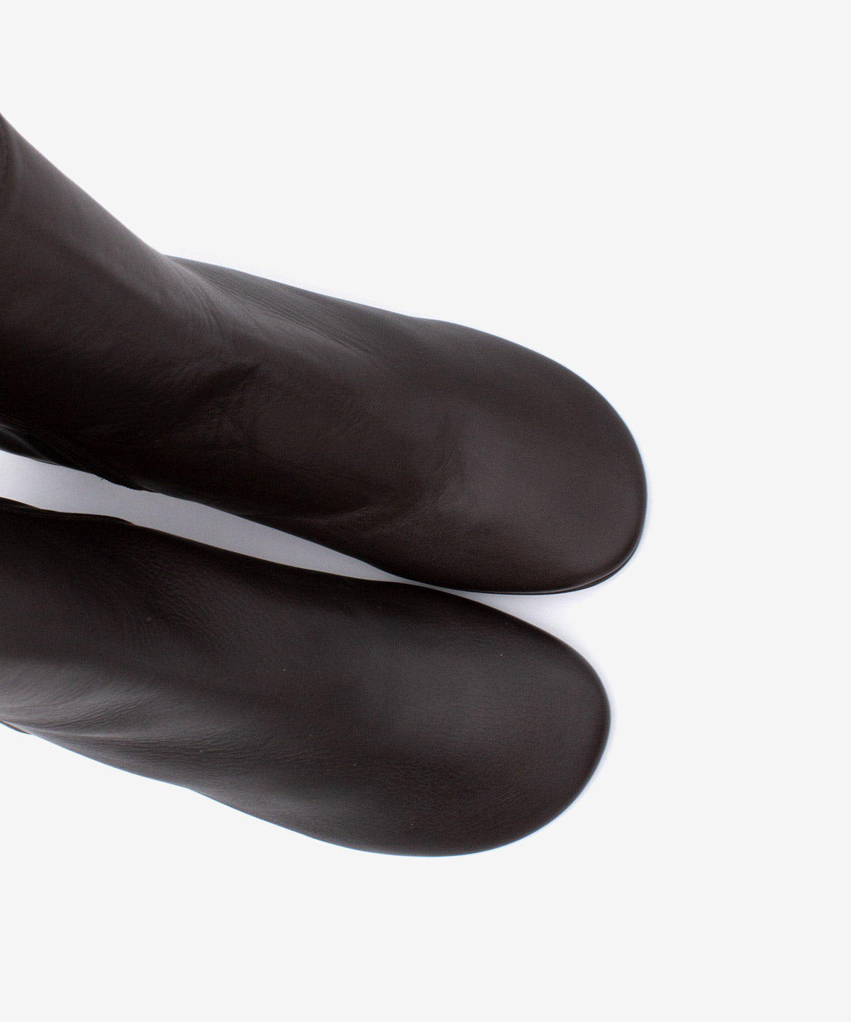 MURIELLE - Botín de mujer de tacón de diseño con puntera redonda de piel suave - Zapatos Negros - Zapatos de mujer Ángel Alarcón - Women Shoes 2026