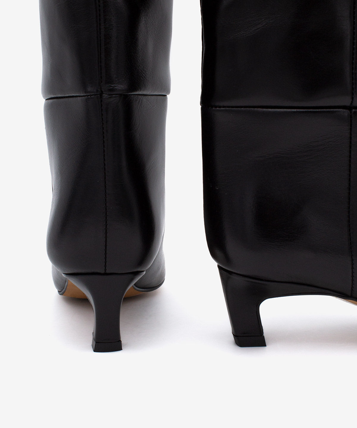 GAELLE - Bota alta de caña ancha en piel lisa semibrillo - Zapatos Negros - Zapatos de mujer Ángel Alarcón - Women Shoes 2026