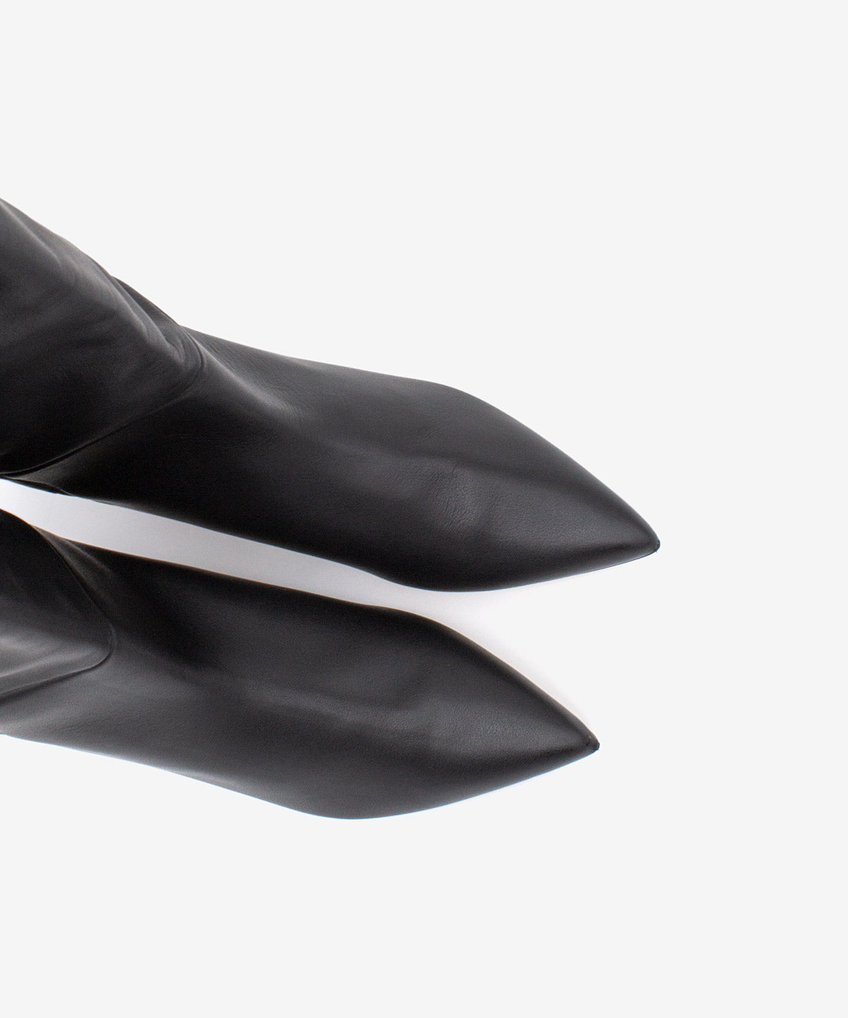 GAELLE - Bota gaucha de piel lisa con tacón de madera - Zapatos Negros - Zapatos de mujer Ángel Alarcón - Women Shoes 2026