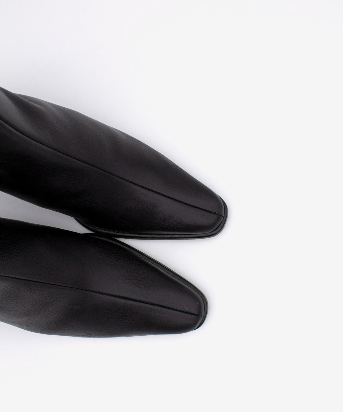 TRIMIA - Botín de piel natural con tacón ancho de efecto madera - Zapatos Negros - Zapatos de mujer Ángel Alarcón - Women Shoes 2026