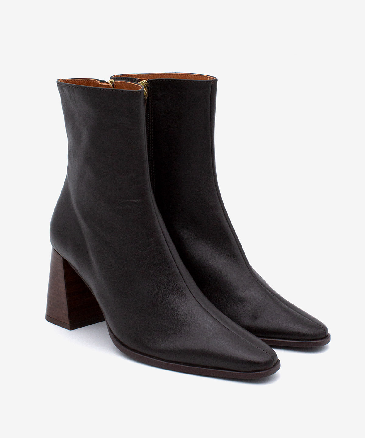 TRIMIA - Botín de mujer cómodo con tacón ancho de piel lisa - Zapatos m. oscuro - Zapatos de mujer Ángel Alarcón - Women Shoes 2026