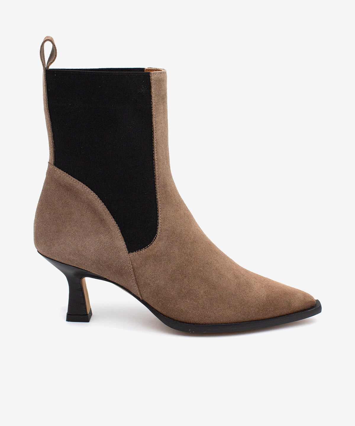 BRIELAS - Botín chelsea de mujer con tacón de serraje - Zapatos taupe - Zapatos de mujer Ángel Alarcón - Women Shoes 2026