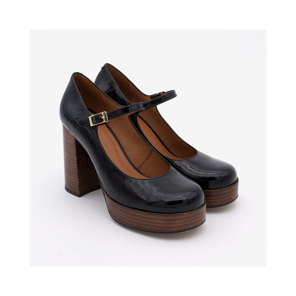 SORAYA - Ankle strap shiny leather pump with wood platform and block heel