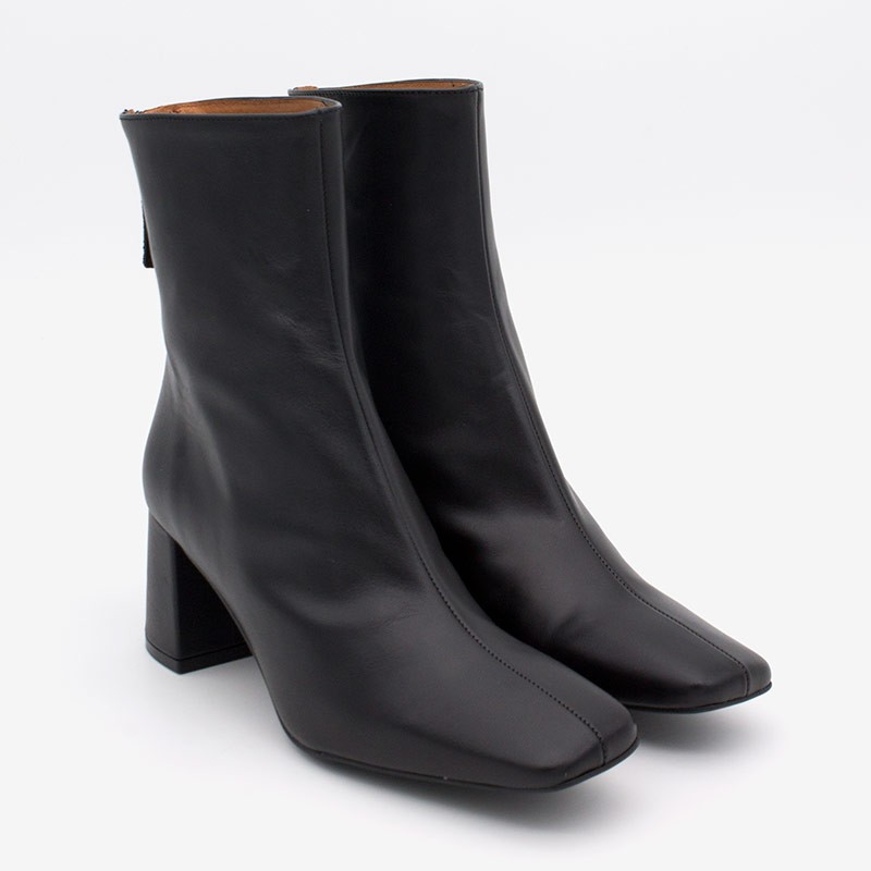 Women's Boots: Booties & Heeled Boots