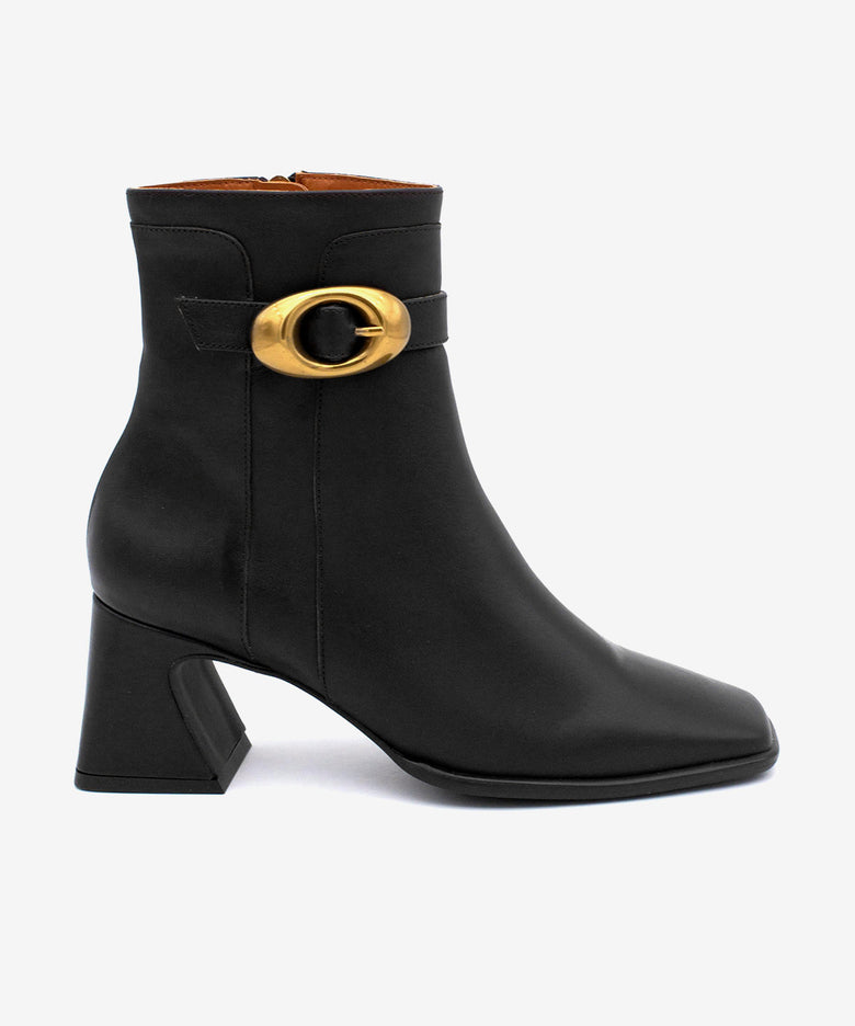 SANDRIE – Botín de mujer con tacón y cremallera de piel – negro – Talla 35 – Ángel Alarcón