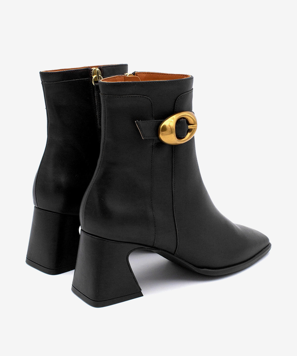 SANDRIE – Botín de mujer con tacón y cremallera de piel – negro – Talla 36 – Ángel Alarcón