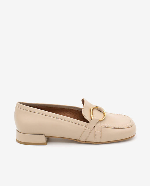 ELLIS – Mocasín de piel con adorno dorado – Talla 36 – Ángel Alarcón