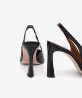 AINA – Stiletto destalonado con tacón alto de piel texturizada – negro – Talla 39 – Ángel Alarcón