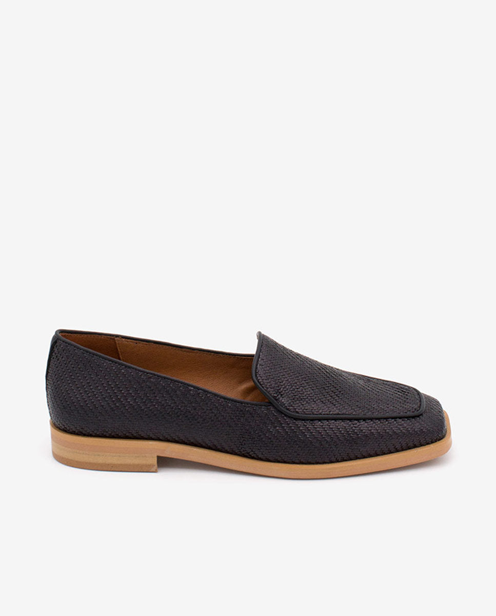 BAYAN – Mocasín de rafia y piel con puntera cuadrada – negro – Talla 38 – Ángel Alarcón