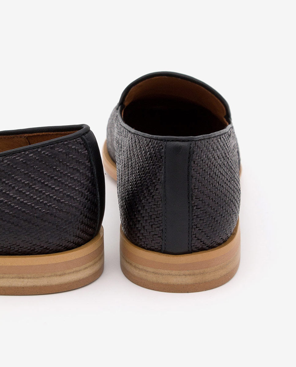 BAYAN – Mocasín de rafia y piel con puntera cuadrada – negro – Talla 39 – Ángel Alarcón