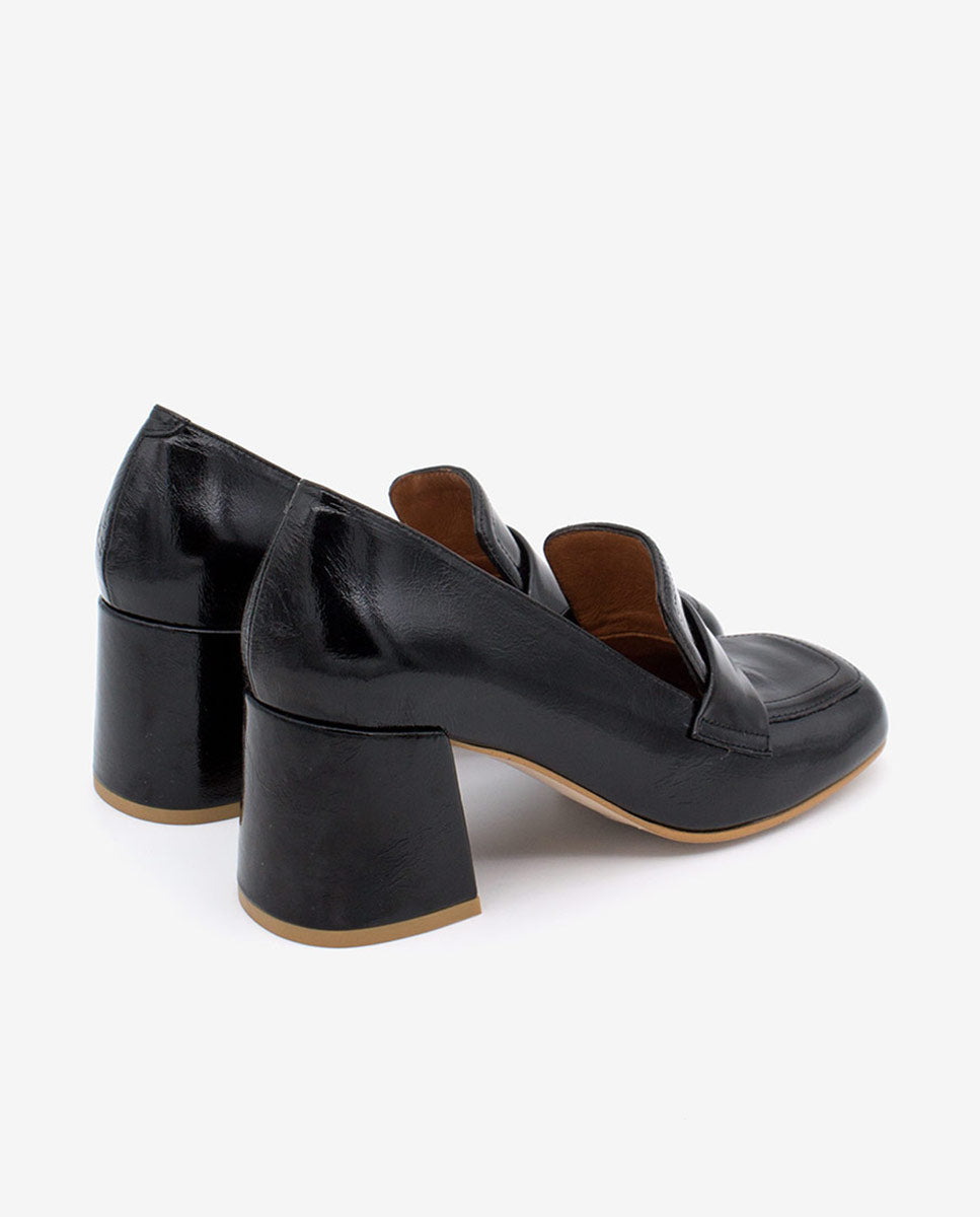 ABDUL – Mocasín de piel con punta redonda y tacón cómodo piel texturizada – negro – Talla 37 – Ángel Alarcón