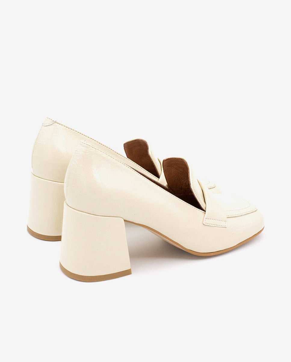 ABDUL – Mocasín de piel con punta redonda y tacón cómodo piel texturizada – Talla 39 – Ángel Alarcón