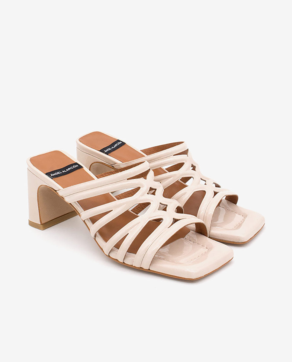 JEANNE – Sandalia de mujer con tacón de charol – Talla 38 – Ángel Alarcón