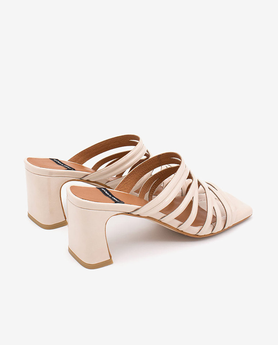 JEANNE – Sandalia de mujer con tacón de charol – Talla 40 – Ángel Alarcón