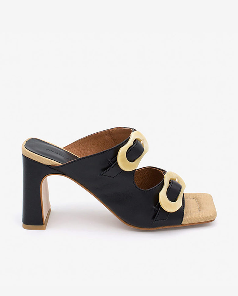 PALKE – Mule de tipo sandalia de piel con hebillas de carey y tacón alto – camel – Talla 35 – Ángel Alarcón