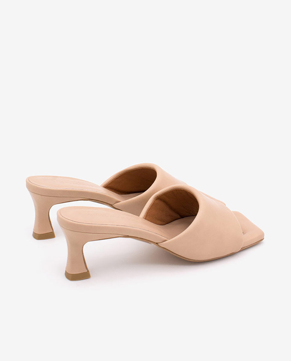 KANSAS – Mule acolchado de tacón bajo – Talla 38 – Ángel Alarcón