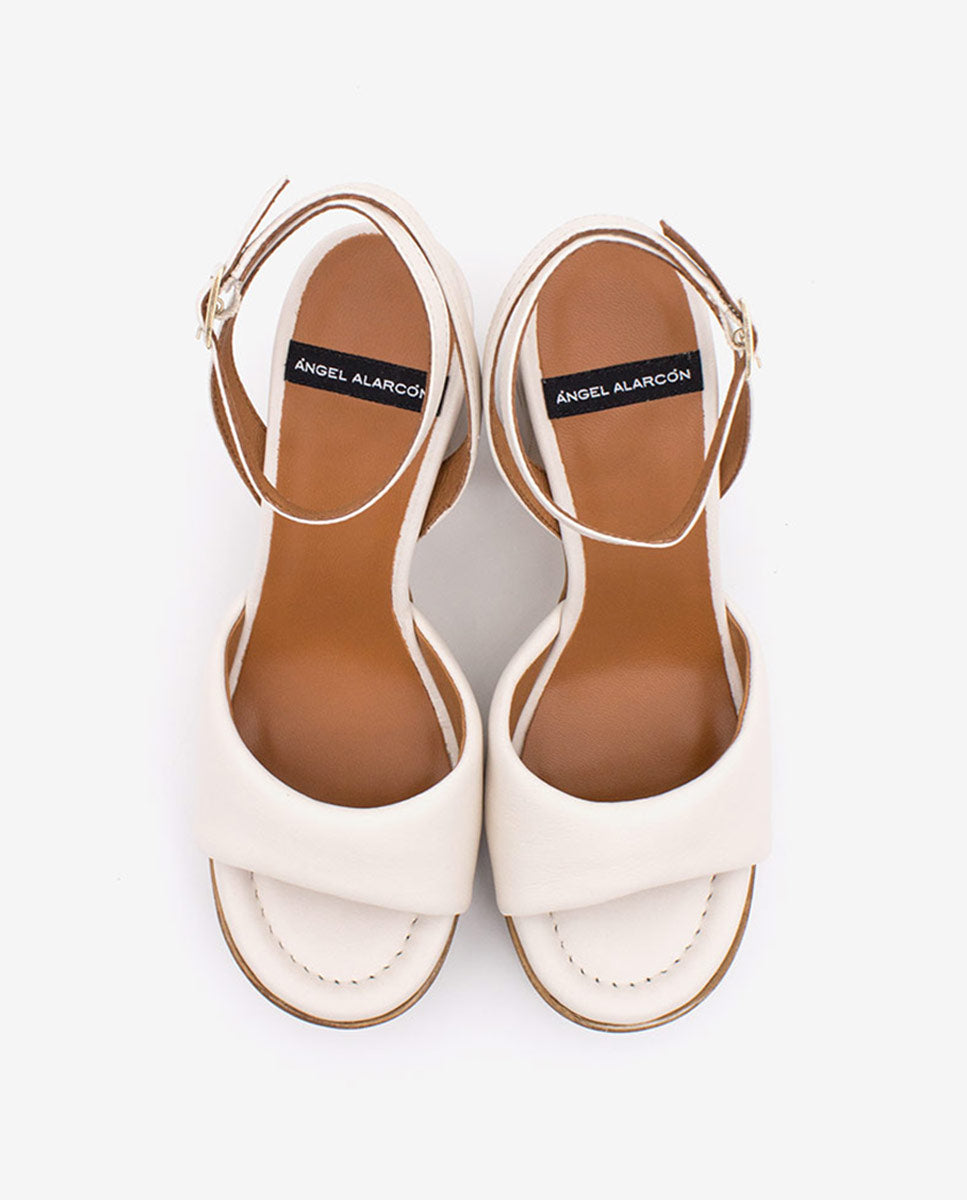 ELMAR – Sandalia acolchada con tacón ancho y plataforma de piel – Talla 39 – Ángel Alarcón