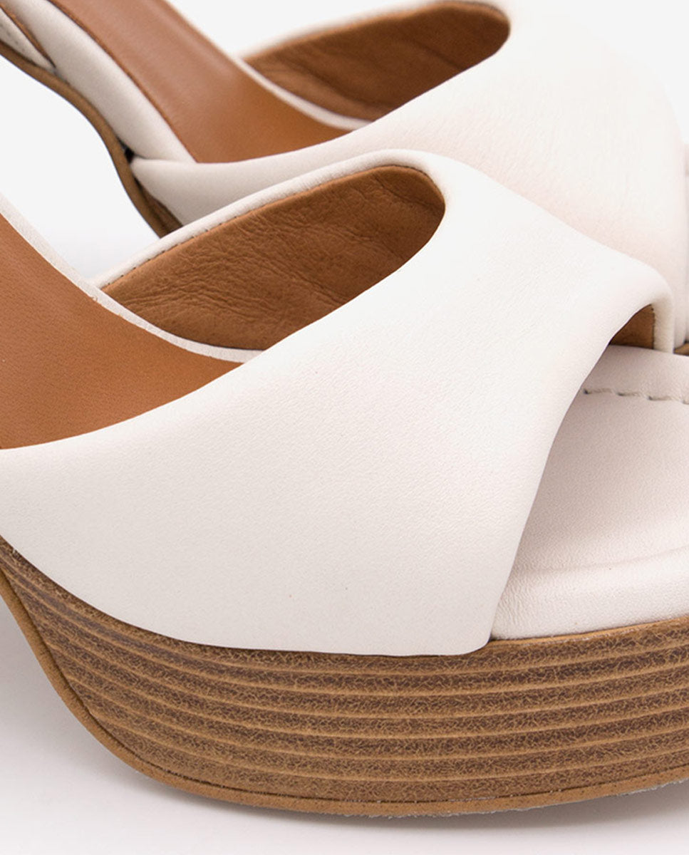 ELMAR – Sandalia acolchada con tacón ancho y plataforma de piel – Talla 40 – Ángel Alarcón