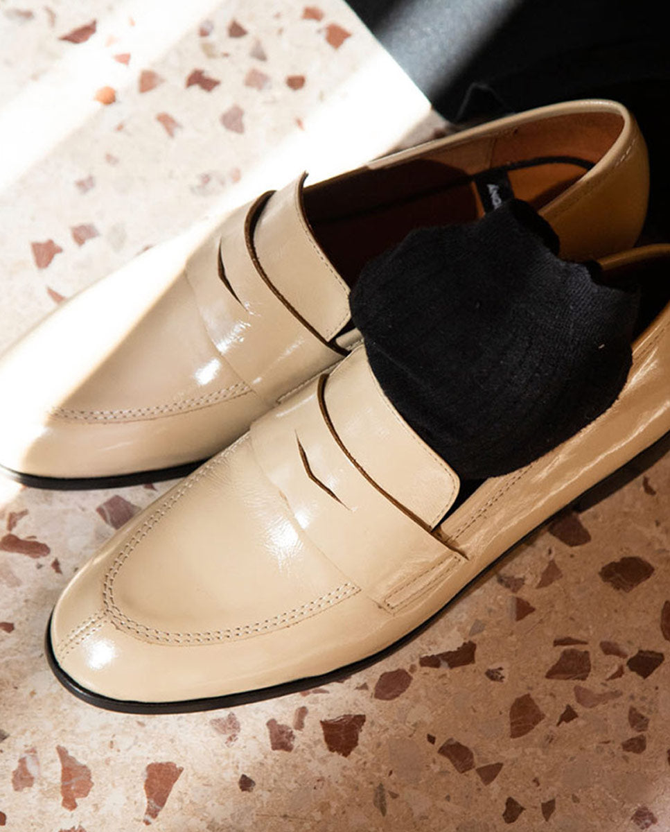 ZAMA – Mocasín de mujer plano de piel – negro – Talla 36 – Ángel Alarcón