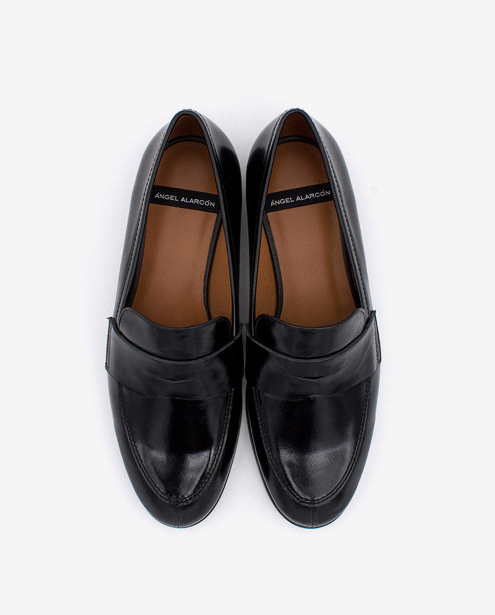ZAMA – Mocasín de mujer plano de piel – negro – Talla 41 – Ángel Alarcón