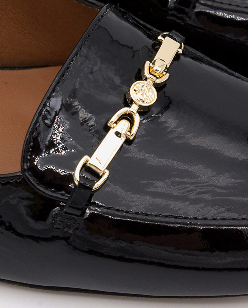 JALCA – Salón de piel acharolada con tacón y adorno dorado – negro – Talla 38 – Ángel Alarcón