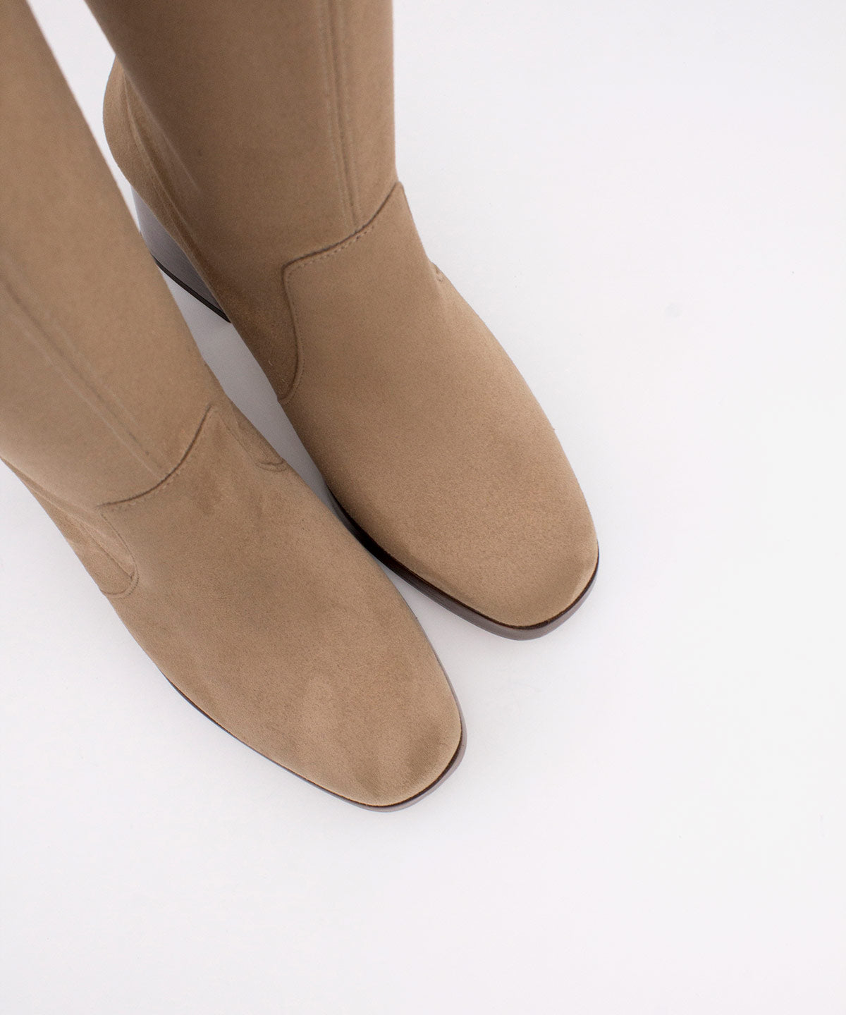 SIELTA – Bota elástica anteada con tacón ancho y plataforma – taupe – Talla 39 – Ángel Alarcón