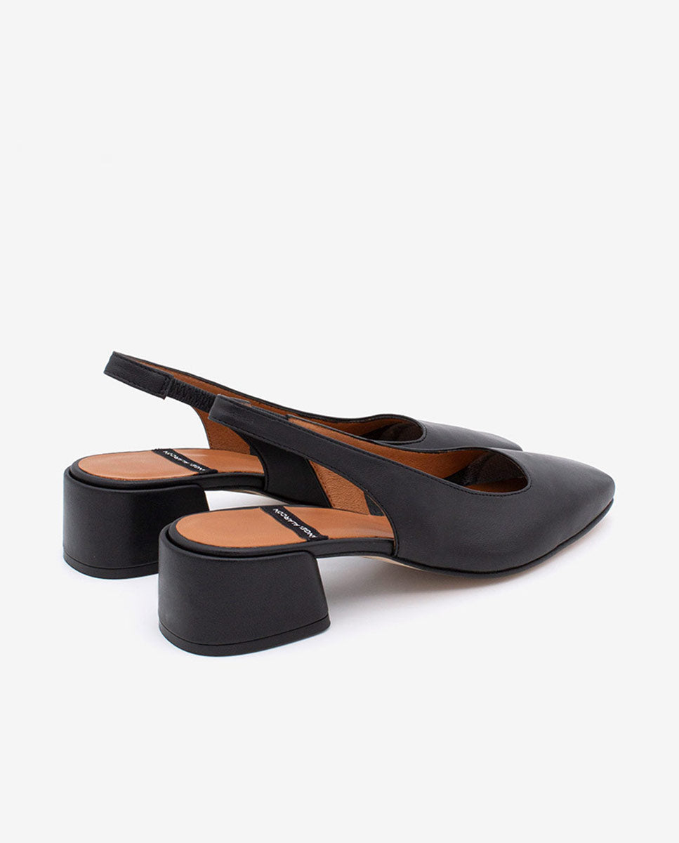 MANON - Zapatos de salón destalonados con tacón ancho de piel suave – negro – Talla 35 – Ángel Alarcón
