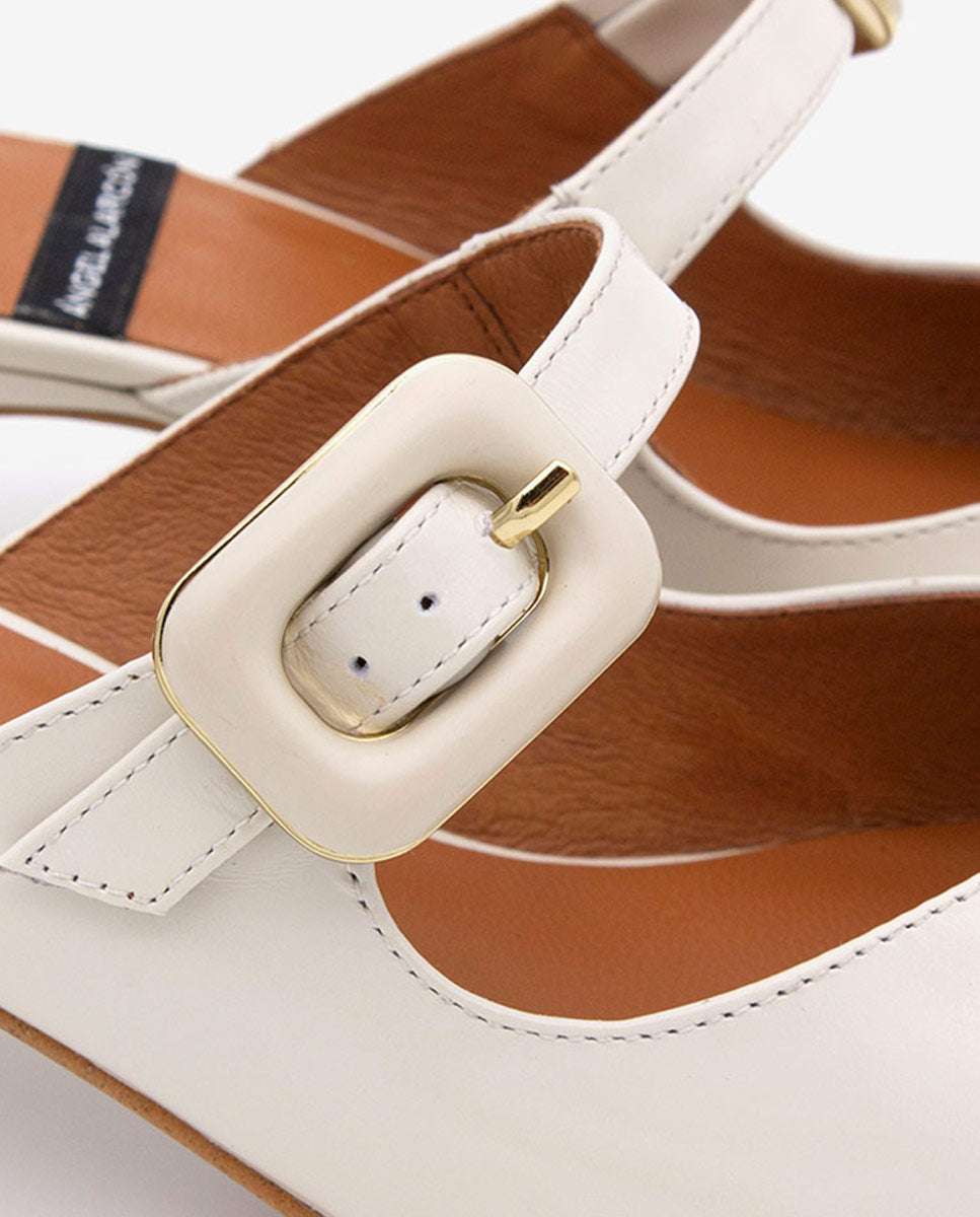 YVONNE - Mules merceditas con tacón bajo de piel brillante – Talla 42 – Ángel Alarcón