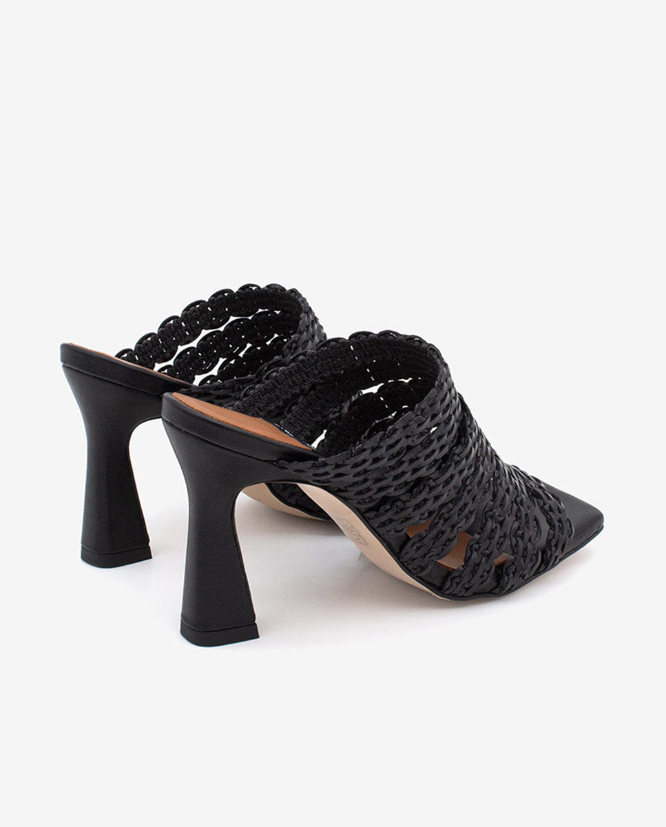 CORINE - Mule de tiras trenzadas tipo sandalia de tacón alto – negro – Talla 37 – Ángel Alarcón