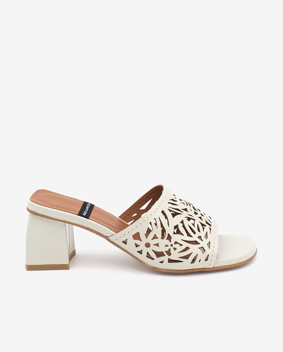 MARGUERITE  - Mule de pala troquelada con tacón ancho en piel brillante – Talla 36 – Ángel Alarcón