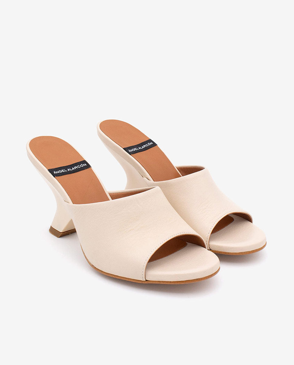 LILY - Mules con tacón de diseño de piel – Talla 35 – Ángel Alarcón